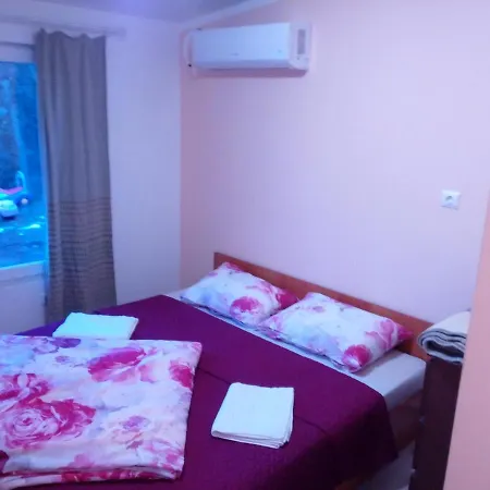 Къща За Гости Азалия1 Ferienhaus