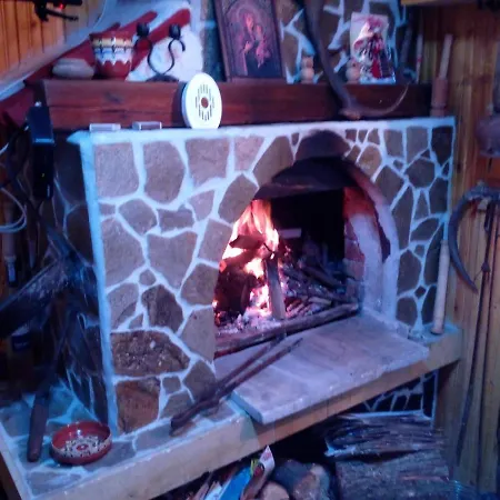 Ferienhaus Къща За Гости Азалия1